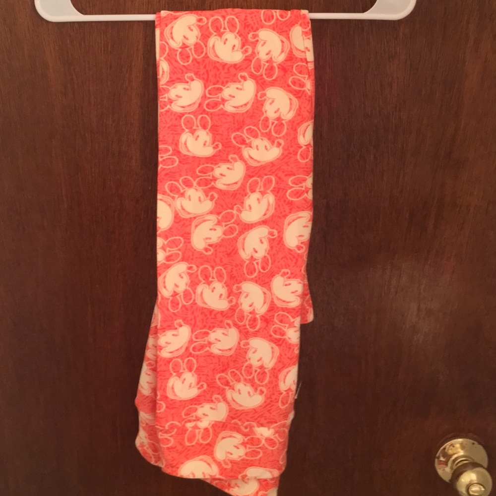 Lularoe Disney Mickey Mouse leggings